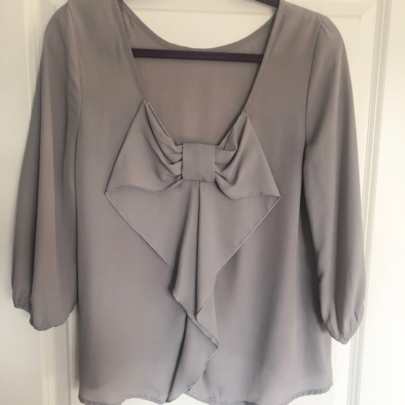 Eyeshadow Bow blouse - Picture 3 of 6